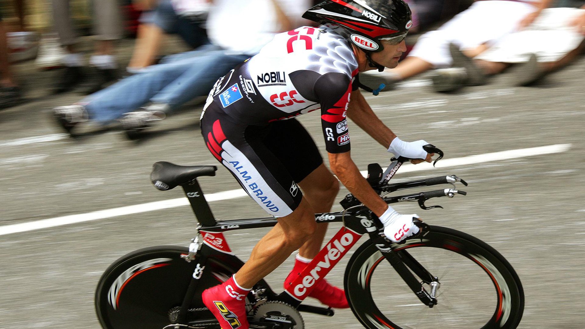 《Apex Legends》新角色上线,战场格局瞬间变天,apex general