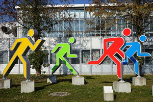 LEYU SPORTS中国官方网站-多点开花的球队战术优势解析，多点开花前一句